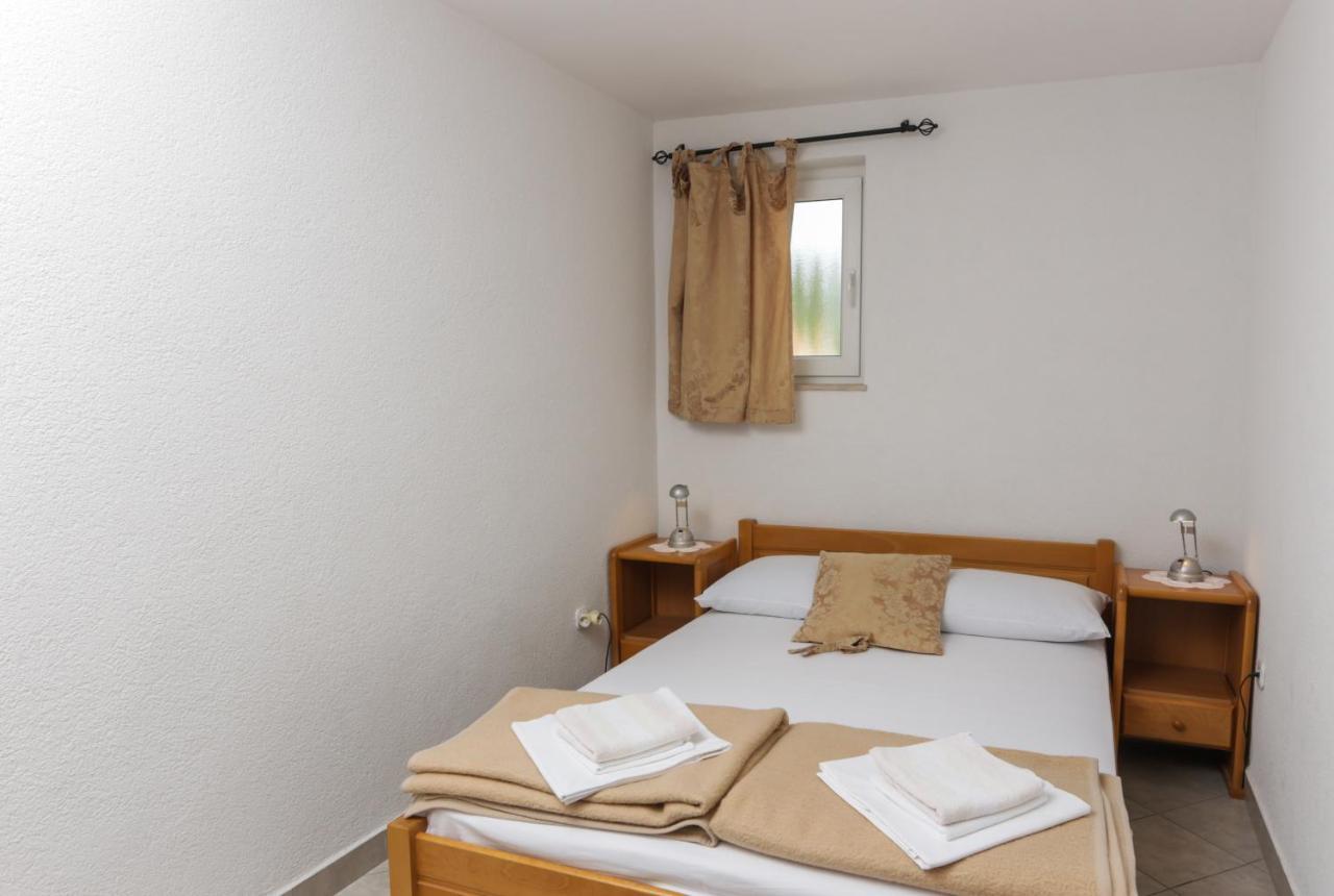 Guest House Rajic Slano Exterior foto