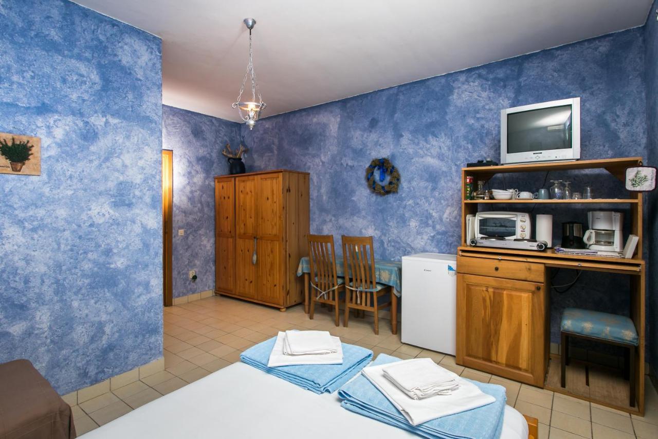 Guest House Rajic Slano Exterior foto