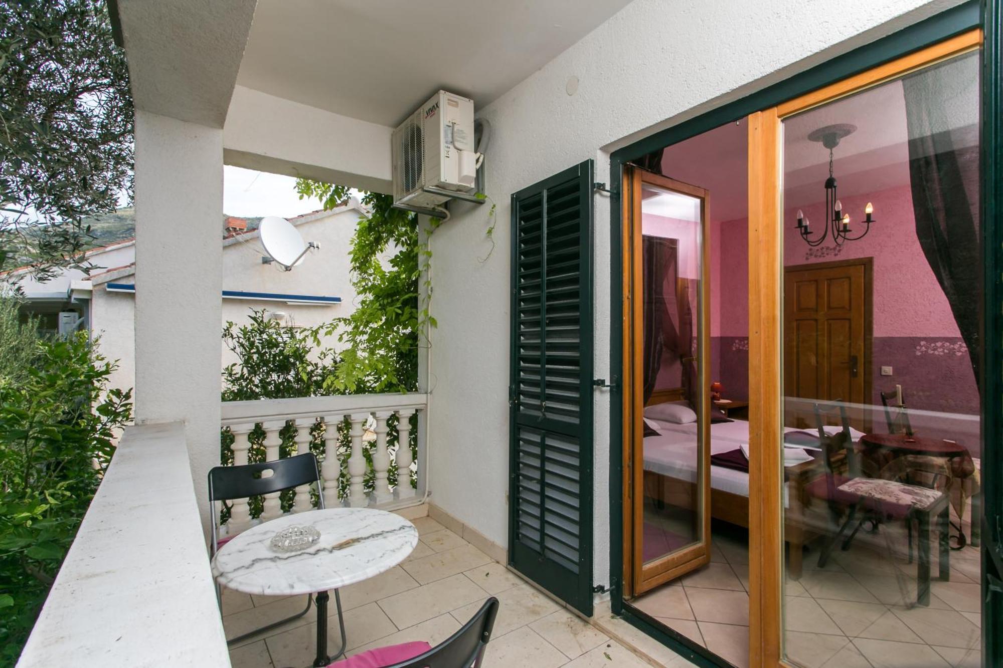 Guest House Rajic Slano Zimmer foto