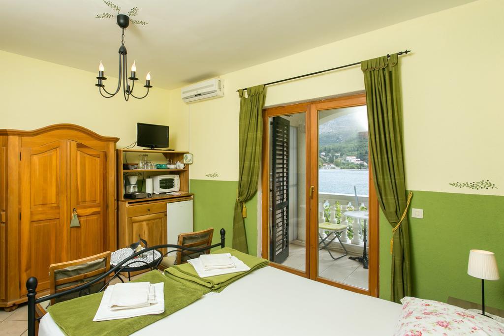Guest House Rajic Slano Zimmer foto