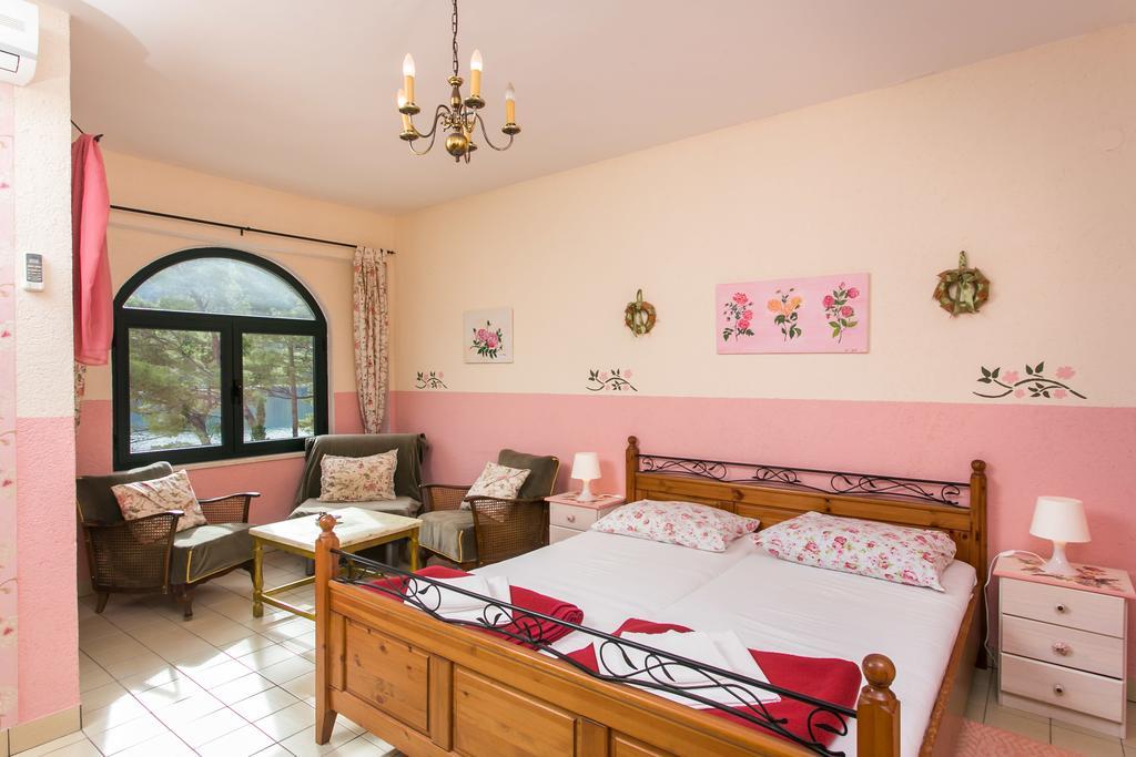 Guest House Rajic Slano Zimmer foto