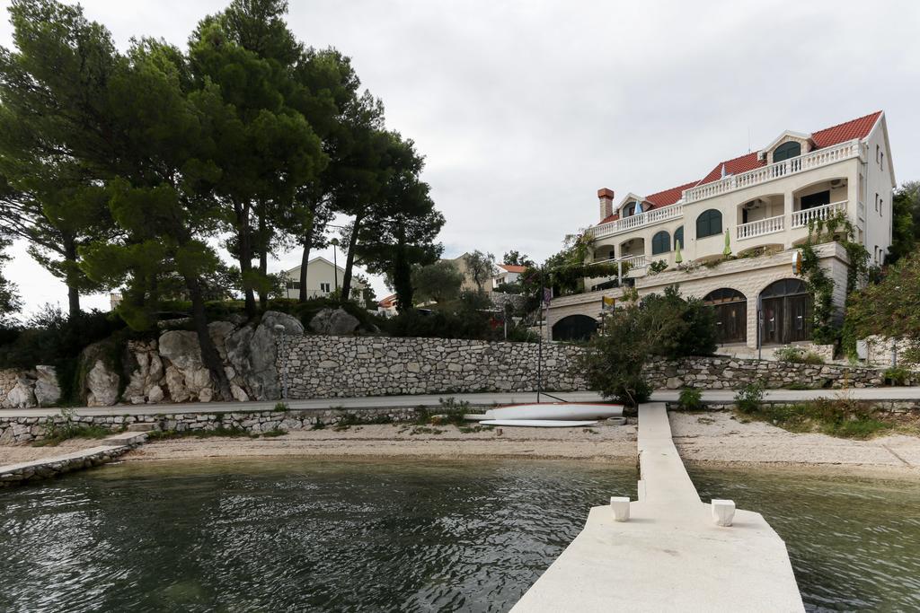 Guest House Rajic Slano Exterior foto