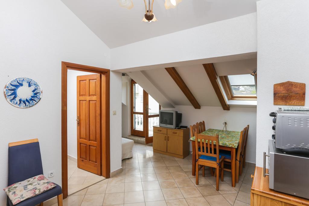 Guest House Rajic Slano Exterior foto