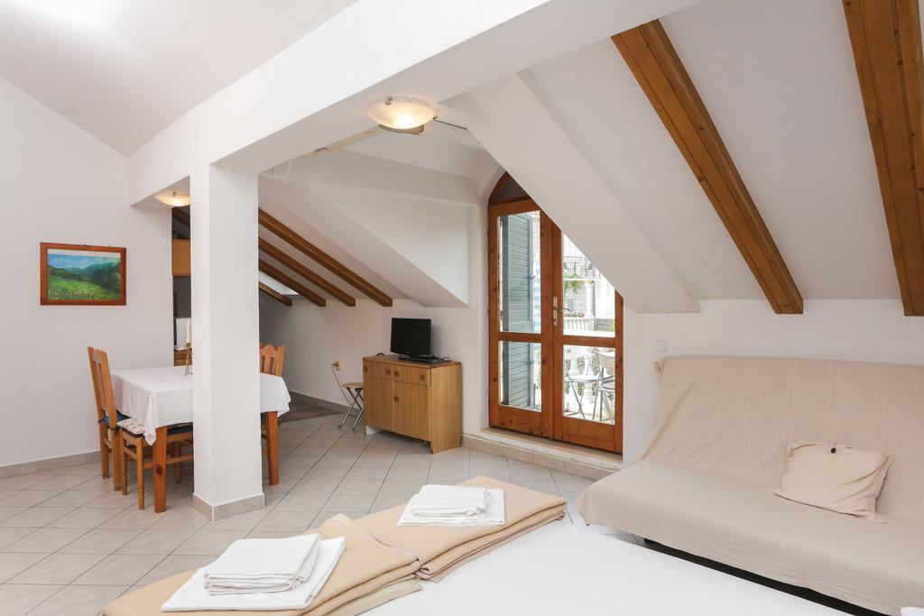 Guest House Rajic Slano Exterior foto